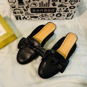 BRAND NEW MULE FLATS IN THE BOX!!